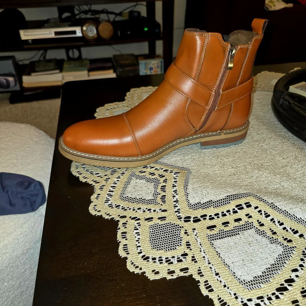 Elegant Brown Leather Men's Chelsea Boots - Picture 6 of 6